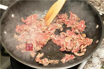 沙茶牛肉炒饭的做法步骤5