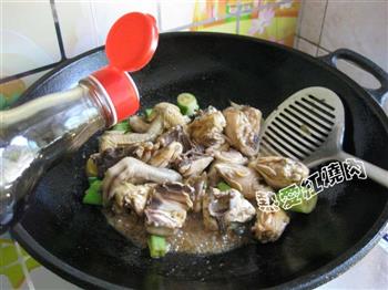 茶树菇炖鸡的做法步骤10