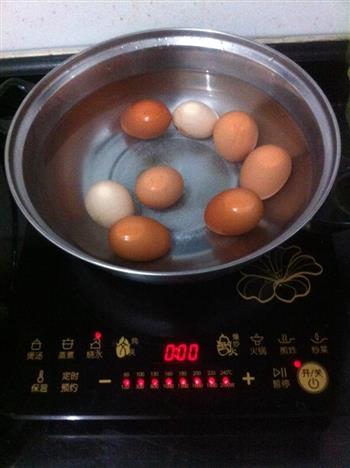 酱油鸡蛋的做法图解1