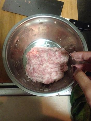 芹菜猪肉手工水饺的做法步骤8