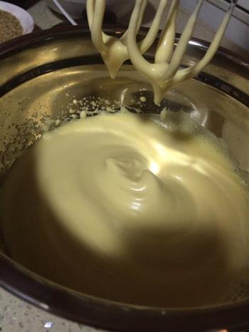 酸奶慕斯蛋糕（含奶油版）的做法步骤3
