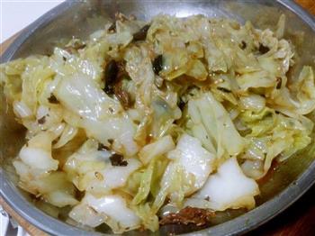 蔬菜银鱼牡蛎干炒饭-我家炒饭香喷喷的做法步骤4