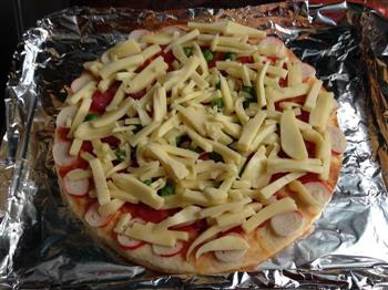 薄底海鲜香肠披萨的做法步骤8