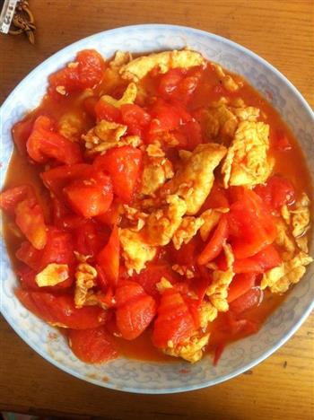西红柿炒鸡蛋的做法图解2