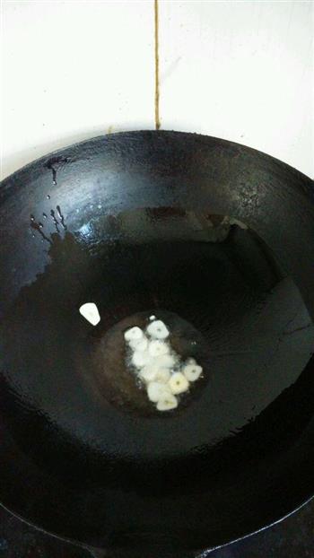 丝瓜鸡蛋汤的做法步骤2