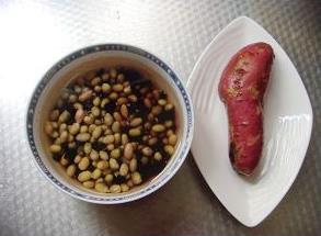 红薯二豆豆浆的做法步骤1