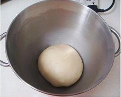 椰蓉花式面包的做法步骤8