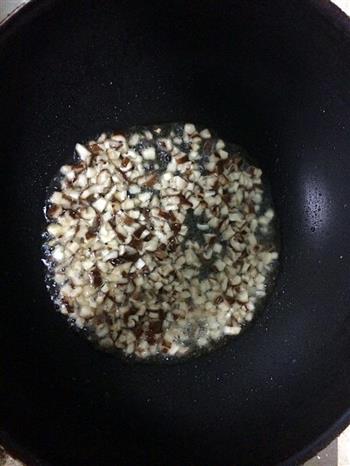 香菇肉燥饭的做法步骤2