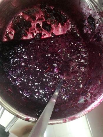 野生蓝莓果酱的做法步骤2