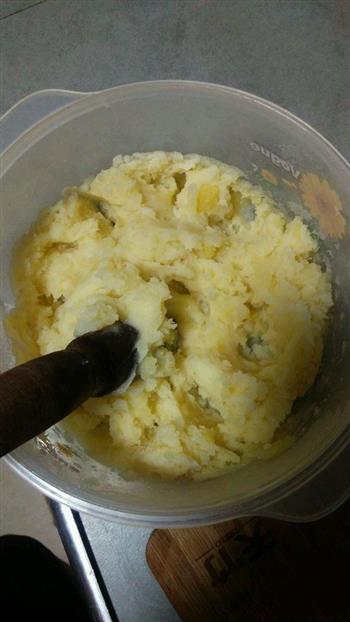田园土豆煎饼的做法步骤3