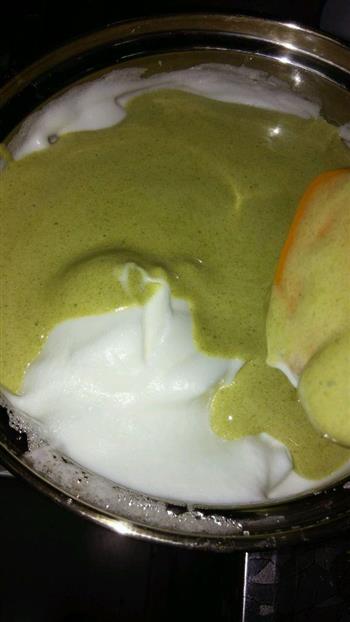 抹茶肉松卷｀-分蛋海绵蛋糕卷的做法步骤5