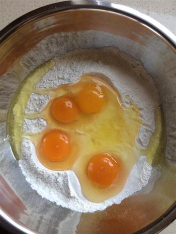 鸡蛋手擀面的做法步骤2