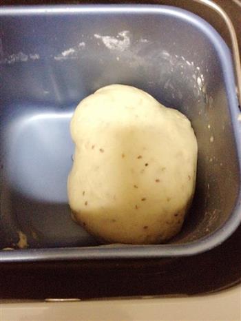 芝麻红豆沙面包卷VS汉堡胚的做法图解1