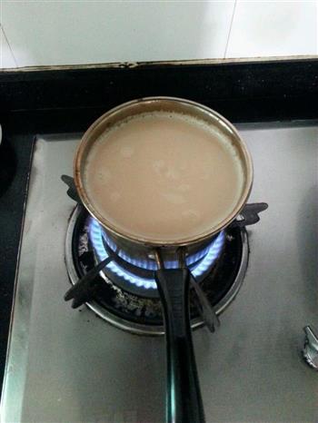 原味奶茶的做法步骤1