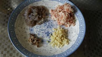 宝宝辅食菜谱-虾肉饺子的做法步骤2