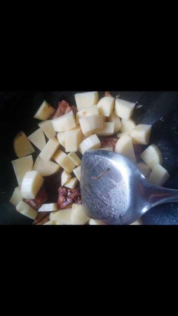 排骨烧土豆的做法步骤16