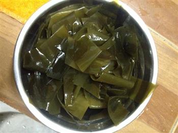 海带绿豆排骨汤的做法图解1