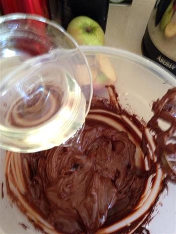 巧克力蛋糕 無麵粉版的做法步骤4