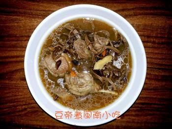 茶树菇老鸭汤的做法图解10