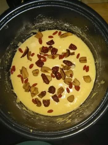 超简单-电饭煲-玉米面发糕的做法步骤4