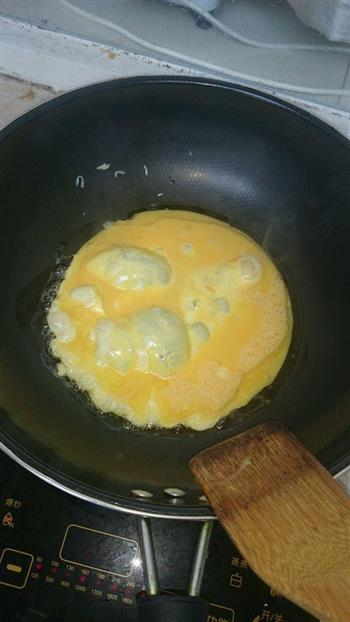 可口咖喱火腿蛋炒面的做法步骤3