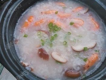 砂锅海鲜粥的做法步骤12