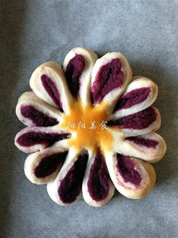 幸福像花儿一样-紫薯菊花酥的做法图解7