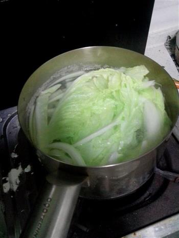 白菜排毒汤的做法步骤5