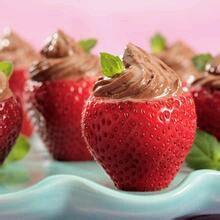 草莓巧克力冰淇淋的做法步骤6