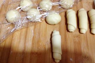 韩式脆底烤面包的做法步骤2