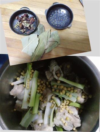 大棒骨黄豆汤的做法步骤4