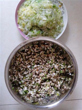 白菜香菇素饺子的做法步骤3