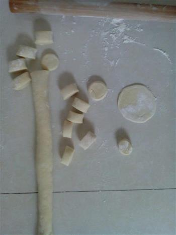 白菜香菇素饺子的做法步骤4