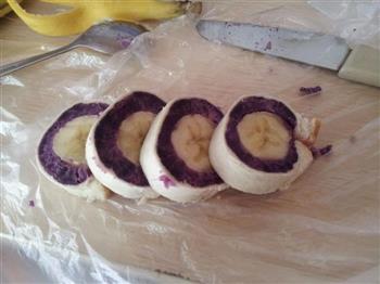 集粗粮水果乳制品于一身的香蕉紫薯吐司卷的做法步骤6