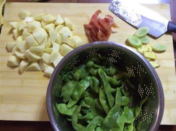 东北豆角炖土豆的做法步骤3