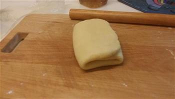 香酥牛角包的做法步骤10