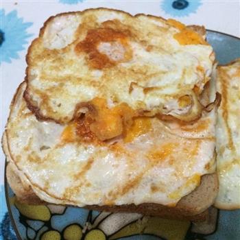 鸡蛋鱼松三明治的做法步骤4