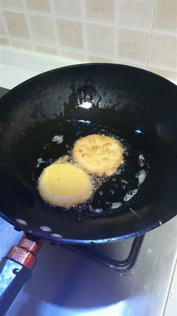 蛋煎馒头片的做法步骤4