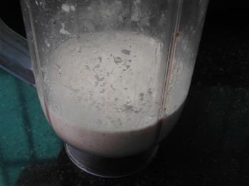 花生牛奶糖水的做法步骤3