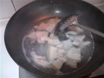 再吃也不怕胖的少油家常回锅肉的做法步骤2