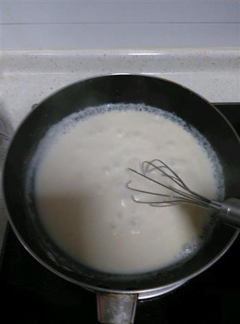 香脆夫人乳酪培根烘蛋的做法步骤3