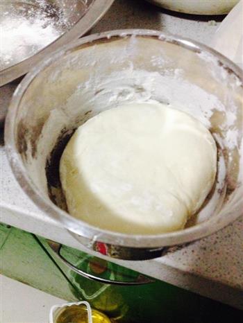咖喱鸡丁包子的做法步骤1