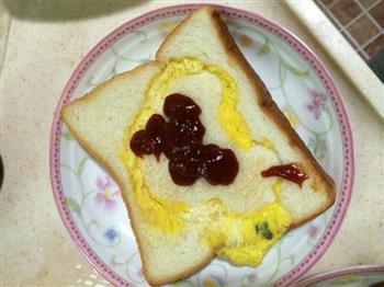面包煎蛋的做法步骤11