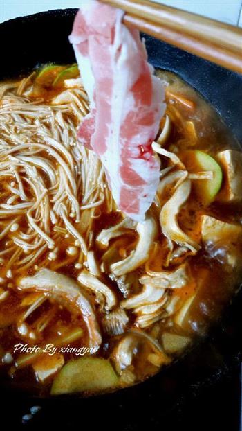 韩式肥牛鲜虾锅的做法步骤9