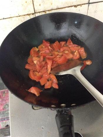 番茄豆腐煮鲫鱼的做法步骤4