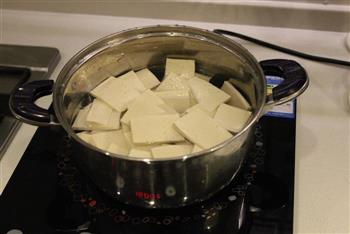 千叶豆腐烧木耳的做法步骤3