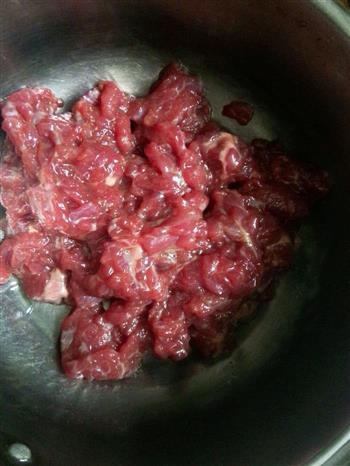 番茄牛肉汤的做法图解1