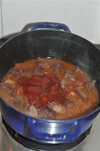 番茄红酒炖牛肉的做法步骤5