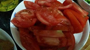 番茄烩金针菇的做法步骤2
