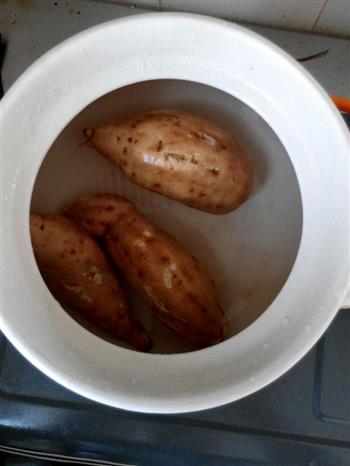 红薯圆子的做法步骤1